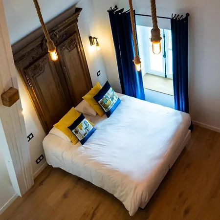 Chateau Du Bertry Guest house